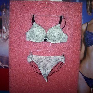 Victoria Secret bra and panty set